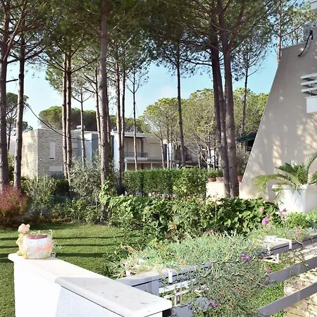 House With Garden 137 Fushe-Drac